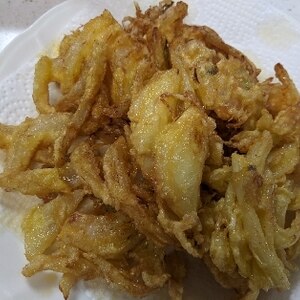 天ぷら粉で簡単！玉ねぎとにんじんのかき揚げ♪